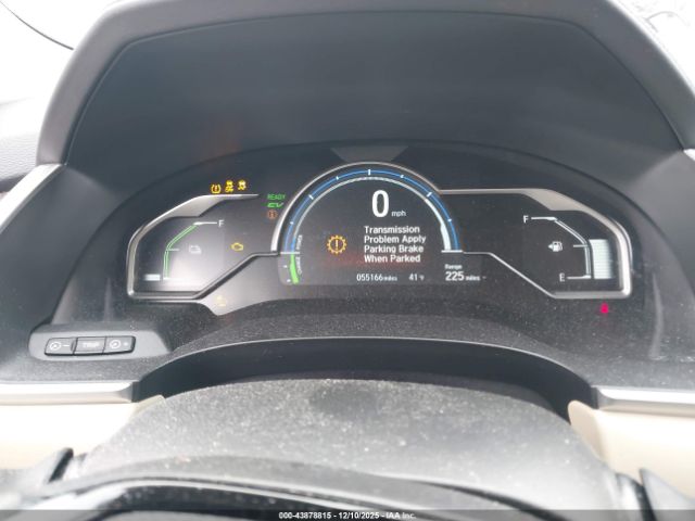 Honda Clarity Plug-In Hybrid Image 10
