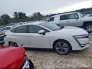 Honda Clarity Plug-In Hybrid Image 2