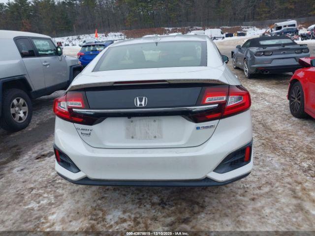 Honda Clarity Plug-In Hybrid Image 15