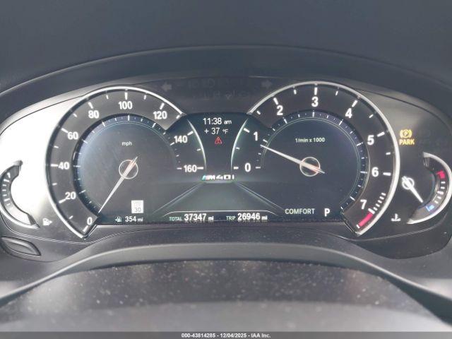 BMW X Series M40i Image 15