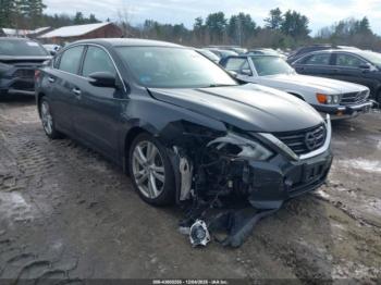  Salvage Nissan Altima
