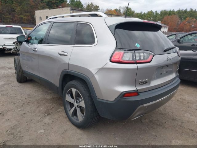 Jeep Cherokee Limited 4x4 Image 16
