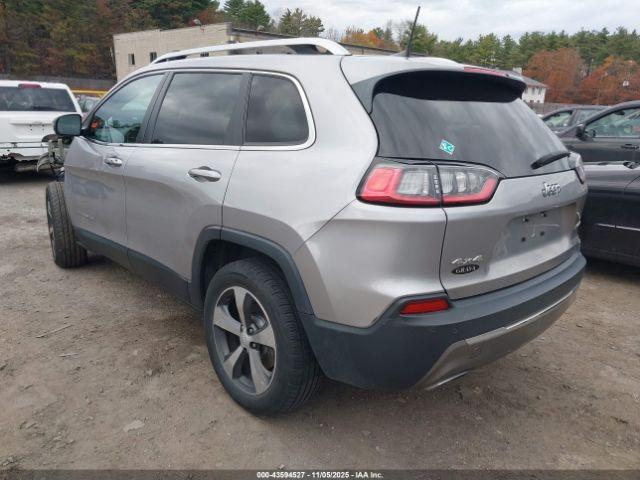 Jeep Cherokee Limited 4x4 Image 16