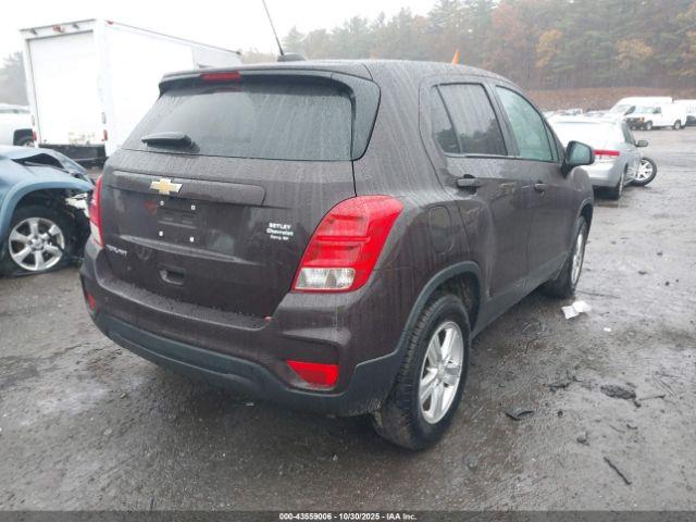 Chevrolet Trax Awd Ls Image 3
