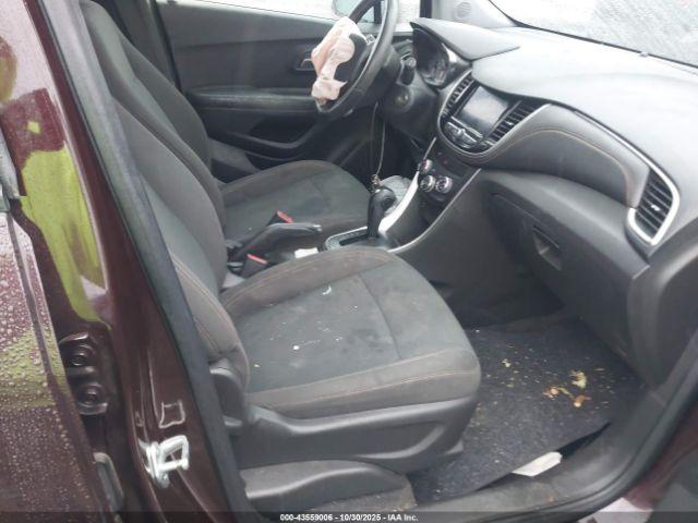 Chevrolet Trax Awd Ls Image 4