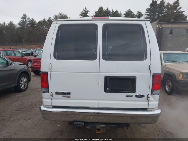 Ford E-350 Xlt Image 14