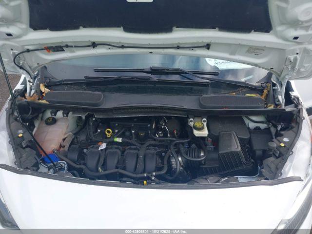 Ford Transit Xlt Image 12