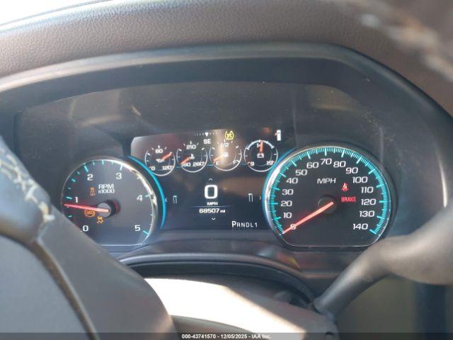 General Motors Sierra 3500HD Denali Image 10