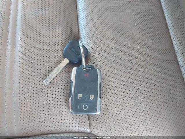 General Motors Sierra 3500HD Denali Image 11