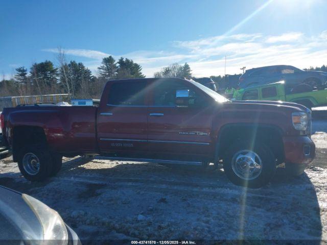 General Motors Sierra 3500HD Denali Image 4
