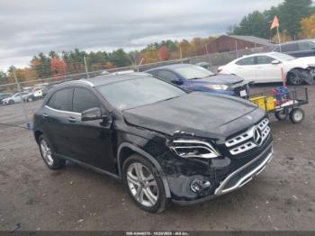  Salvage Mercedes-Benz GLA