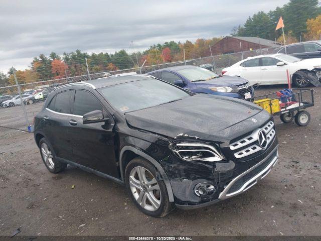  Salvage Mercedes-Benz GLA