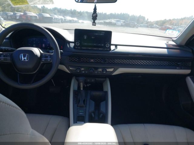 Honda Accord Lx Image 9