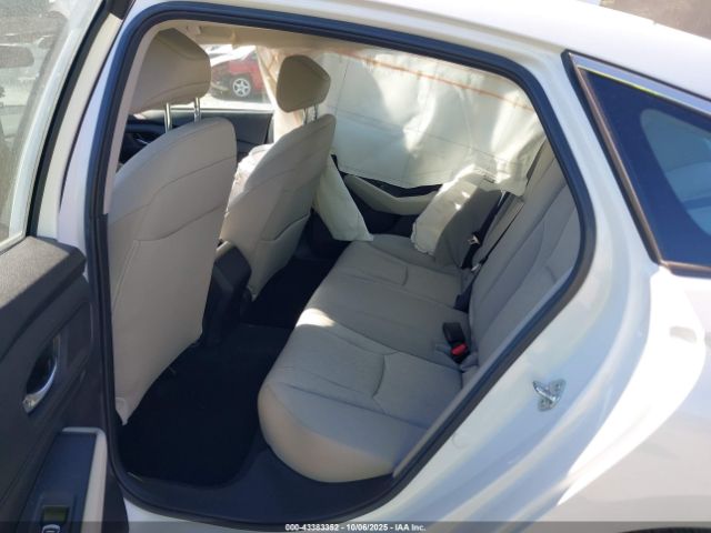 Honda Accord Lx Image 13