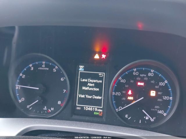 Toyota RAV4 Xle Image 6