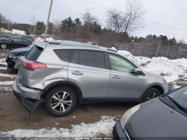 Toyota RAV4 Xle Image 13