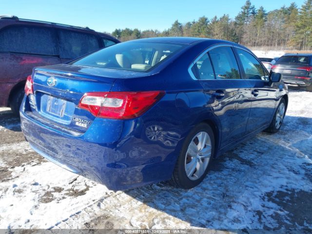 Subaru Legacy 2.5i Image 5