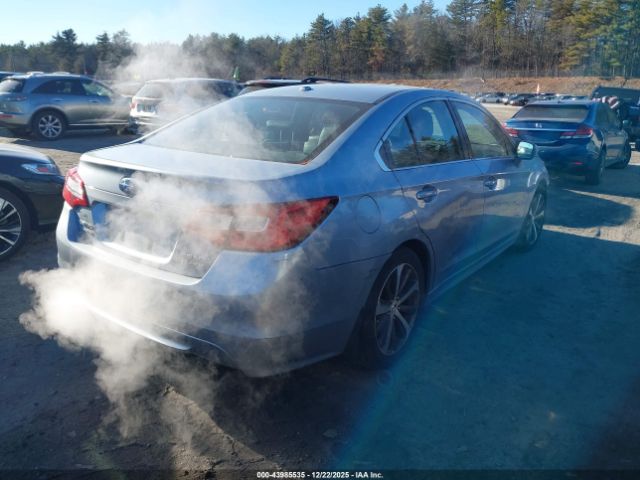 Subaru Legacy 2.5i Limited Image 4