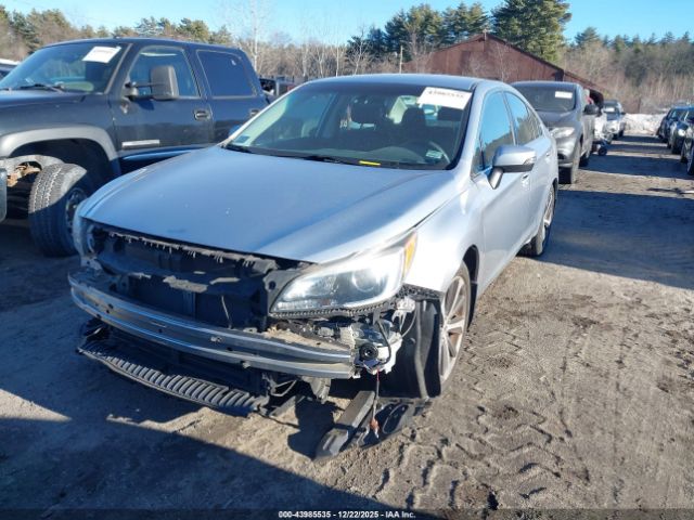 Subaru Legacy 2.5i Limited Image 10