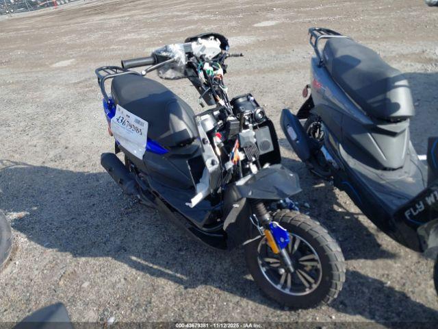  Salvage Tztc Scooter