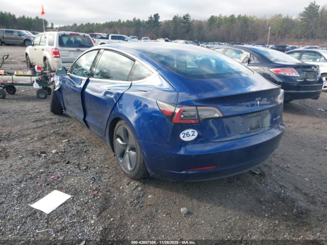 Tesla Model 3 Image 6