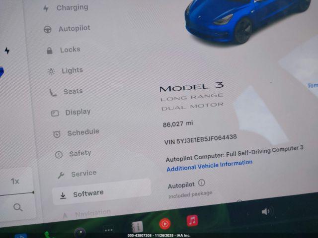 Tesla Model 3 Image 3