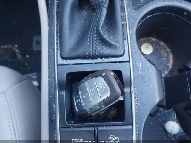 Hyundai TUCSON Limited Image 15