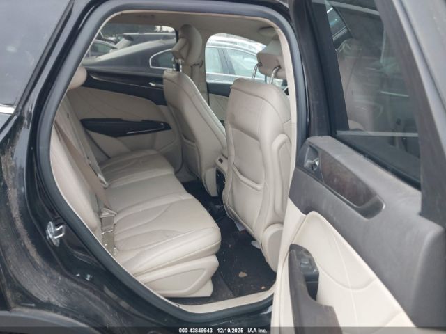 Lincoln MKC Reserve Image 8