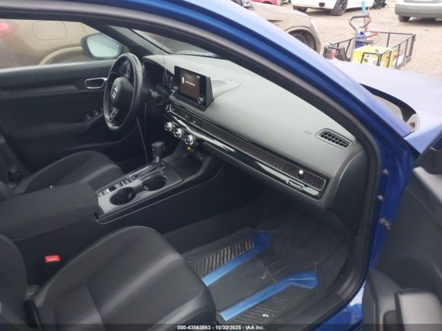 Honda Civic Sport Image 9