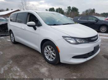  Salvage Chrysler Pacifica