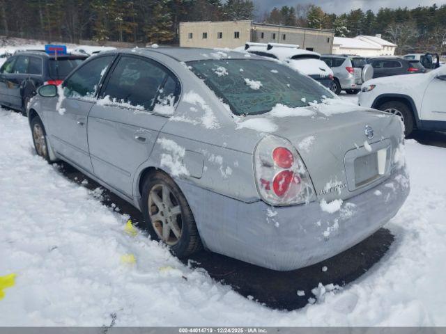 Nissan Altima 2.5 S Image 11