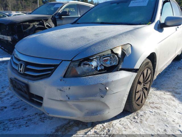 Honda Accord 2.4 Lx Image 16