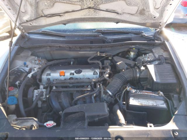Honda Accord 2.4 Lx Image 13