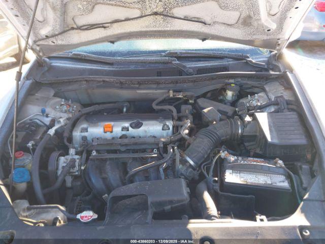 Honda Accord 2.4 Lx Image 13