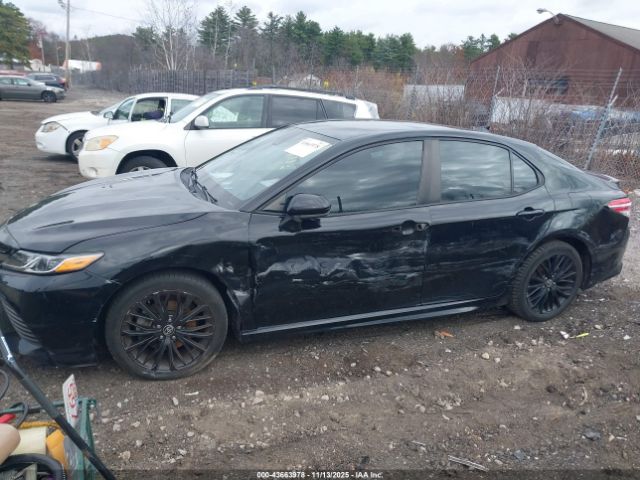 Toyota Camry Se Nightshade Edition Image 3
