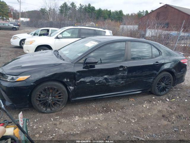 Toyota Camry Se Nightshade Edition Image 3