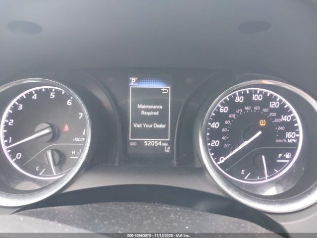 Toyota Camry Se Nightshade Edition Image 4