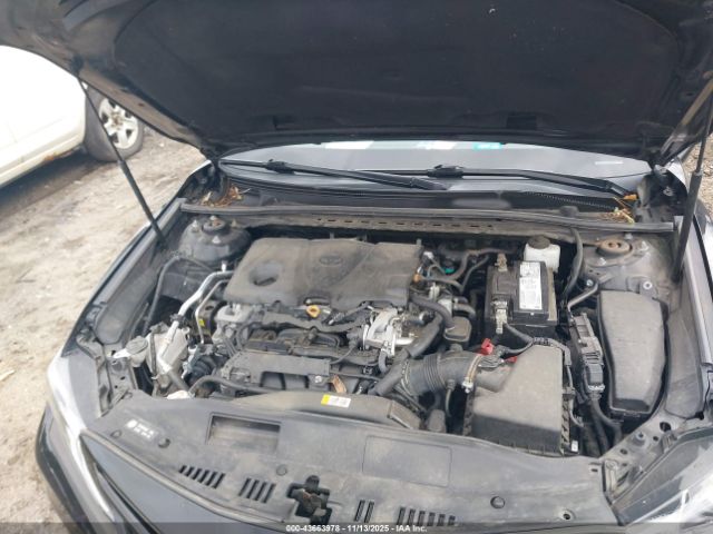 Toyota Camry Se Nightshade Edition Image 5