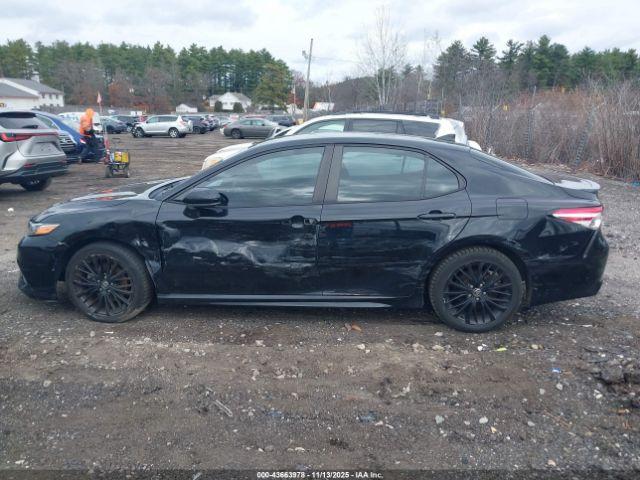 Toyota Camry Se Nightshade Edition Image 10