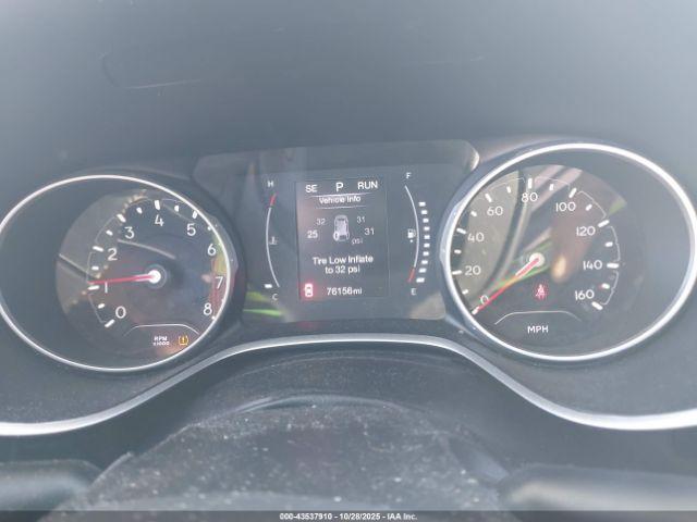 Jeep Compass Latitude 4x4 Image 13