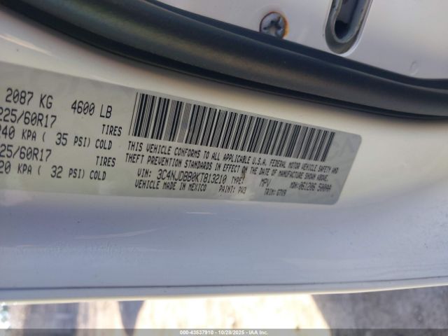 Jeep Compass Latitude 4x4 Image 16