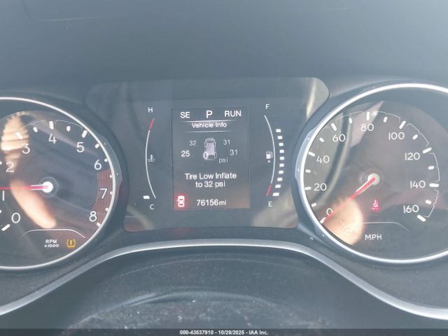 Jeep Compass Latitude 4x4 Image 8