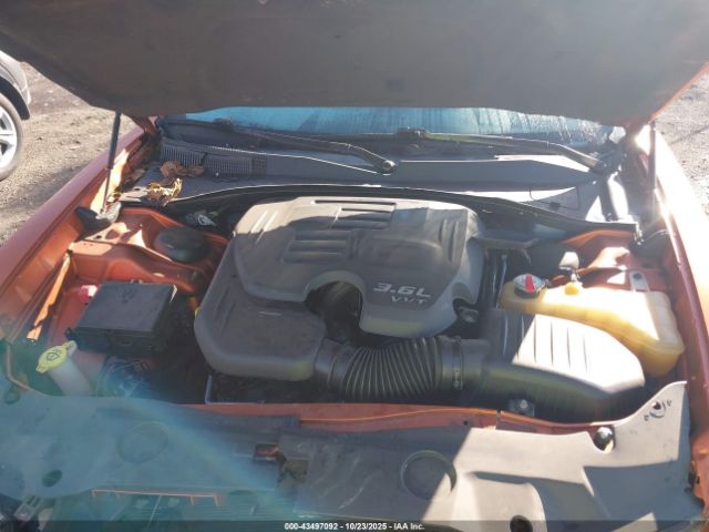 Dodge Charger Image 8