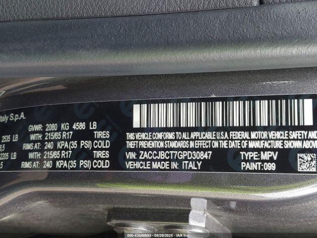 Jeep Renegade Trailhawk Image 17