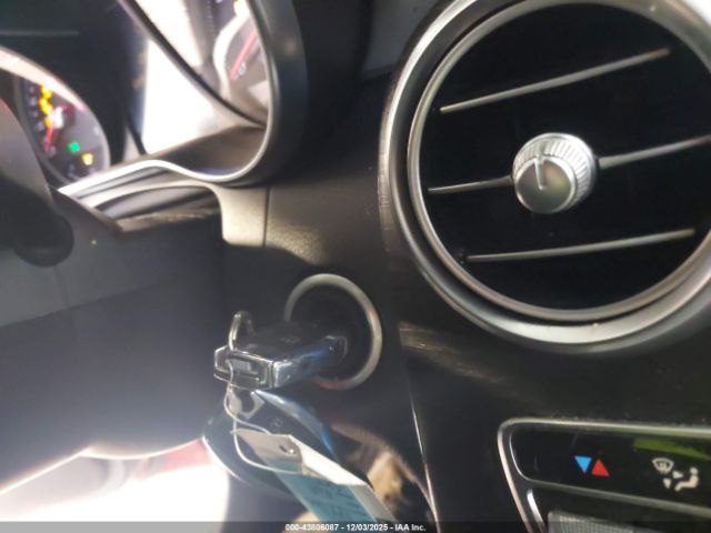 Mercedes-Benz GLC 4matic Image 13