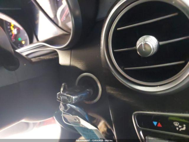 Mercedes-Benz GLC 4matic Image 13