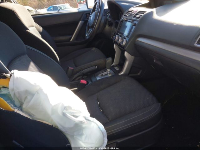 Subaru Forester 2.5i Premium Image 2