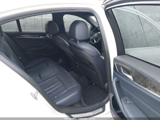 BMW 5 Series Xdrive Image 5