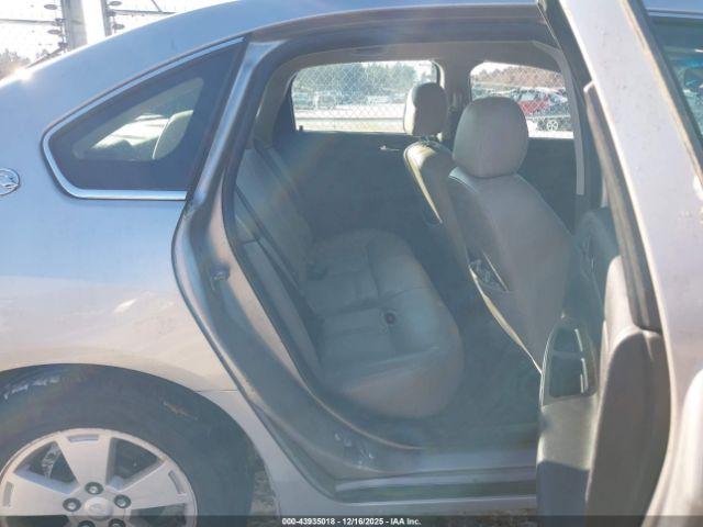 Chevrolet Impala Lt Image 9