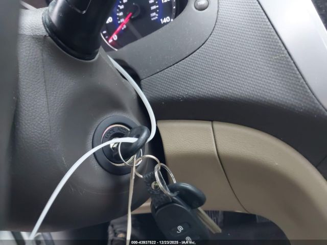 Hyundai ACCENT Gls Image 7